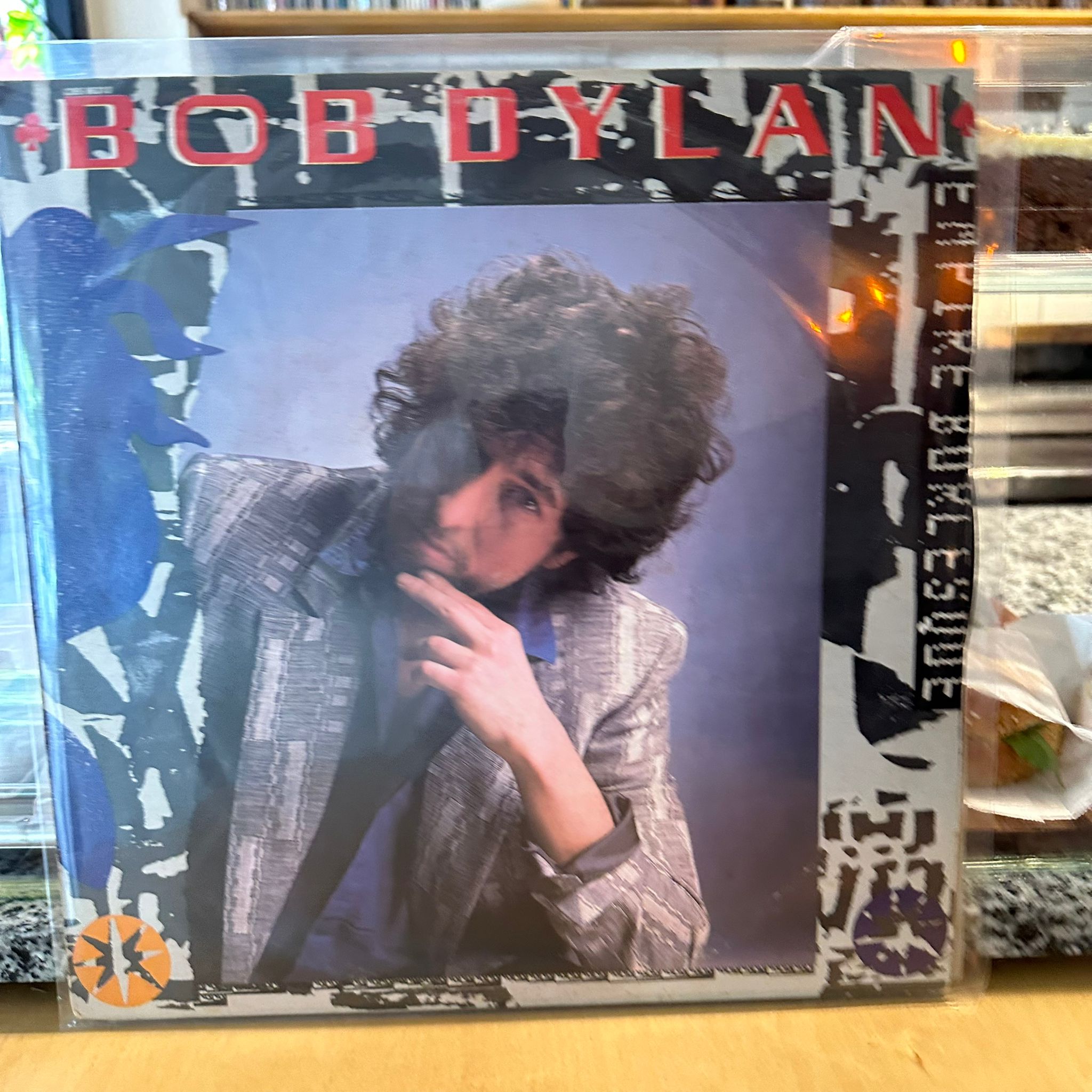 Bob Dylan – Empire Burlesque - חוד המחט