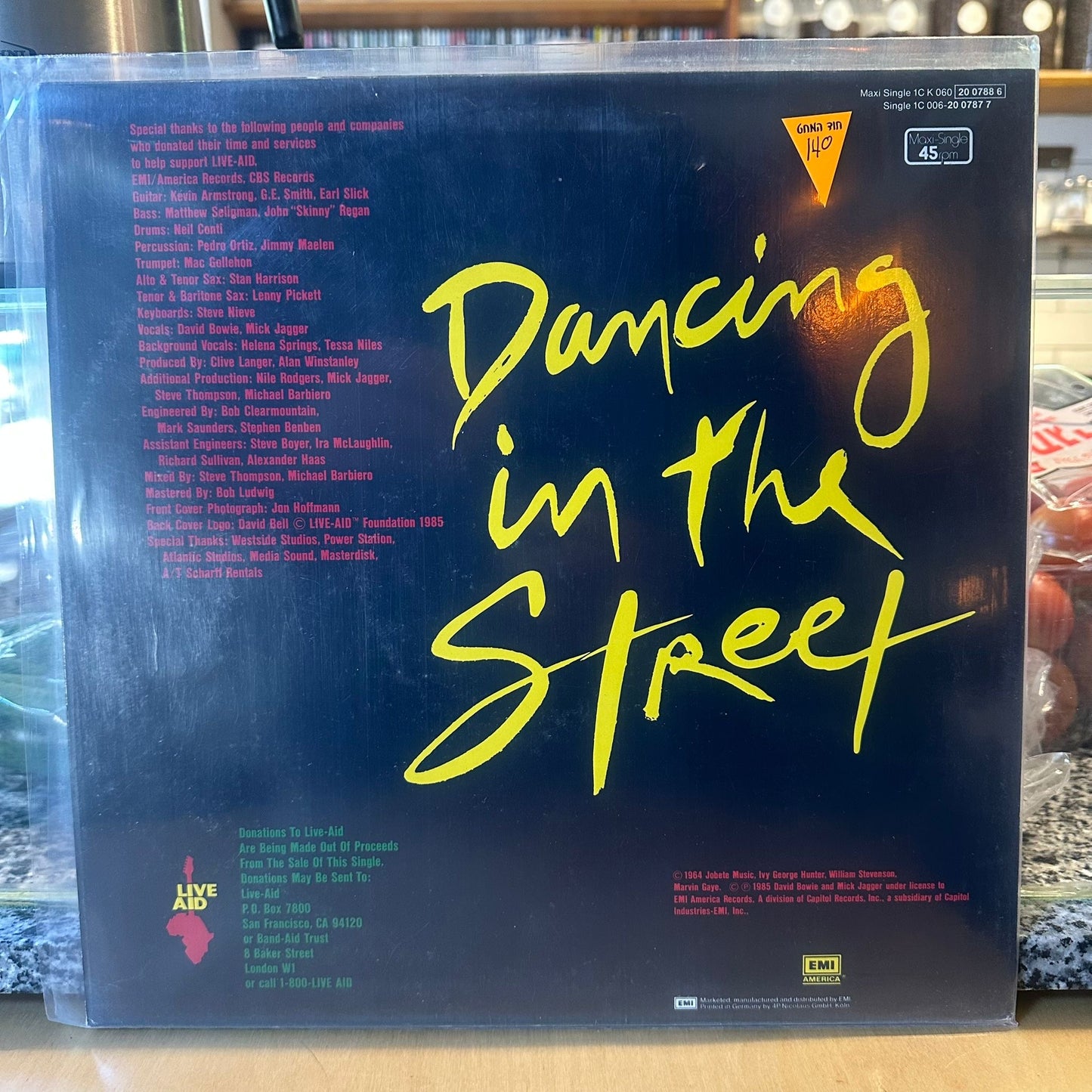 David Bowie And Mick Jagger - Dancing In The Street