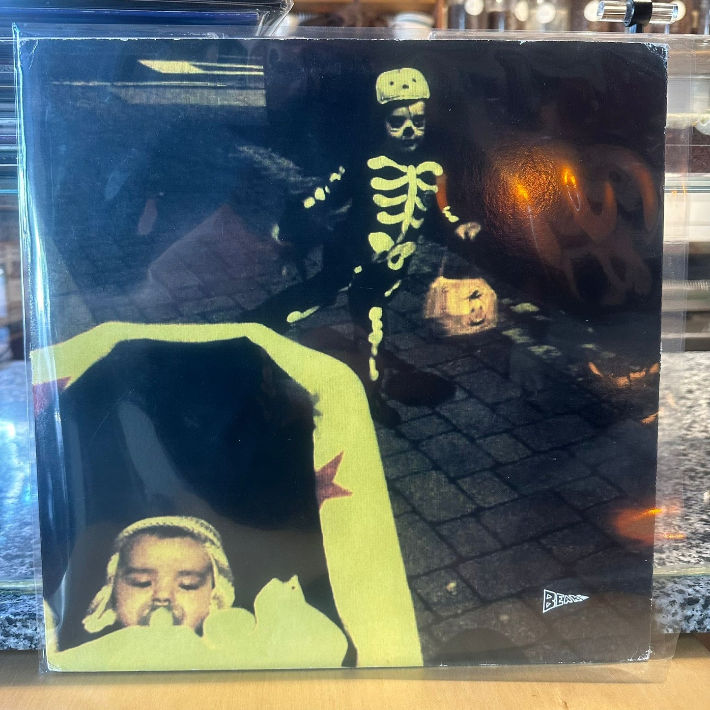 Beak> / DDMMYYYY - Split EP