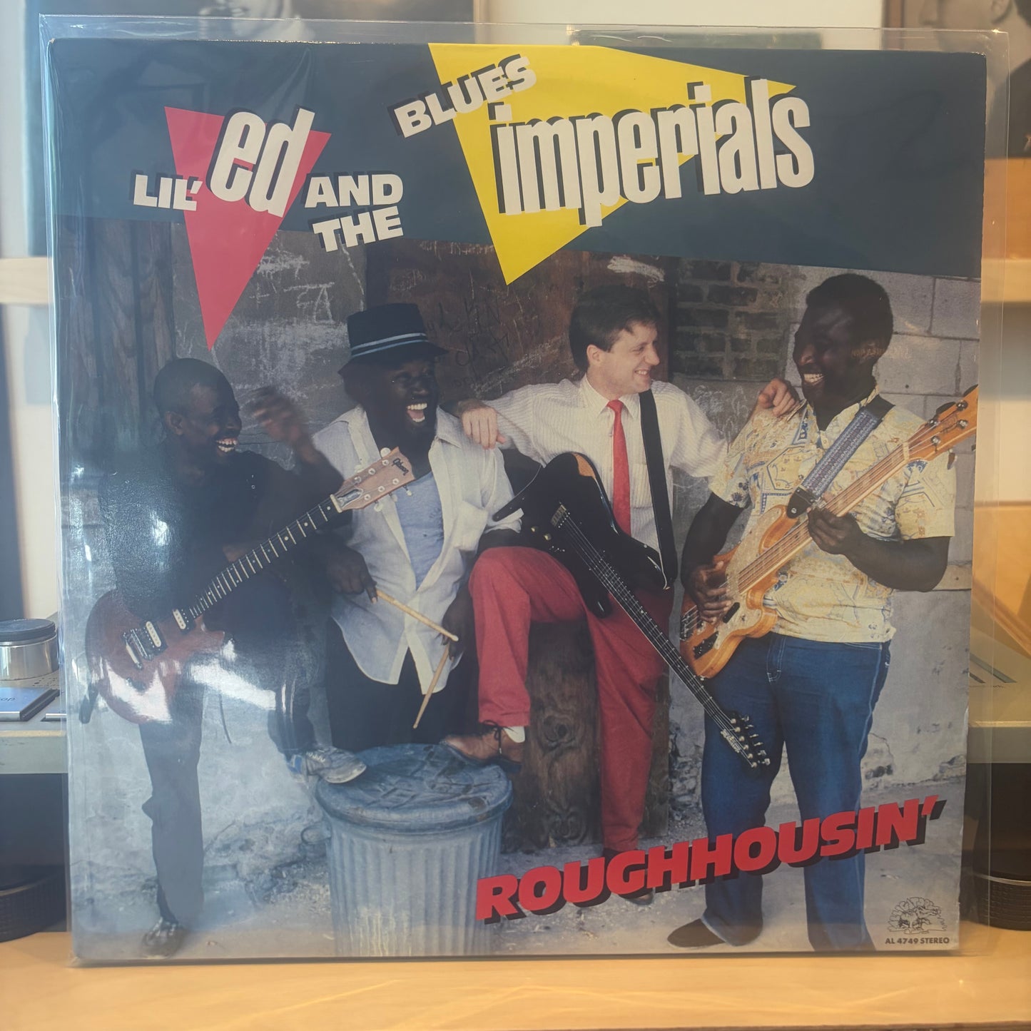 Lil' Ed And The Blues Imperials - Roughhousin'
