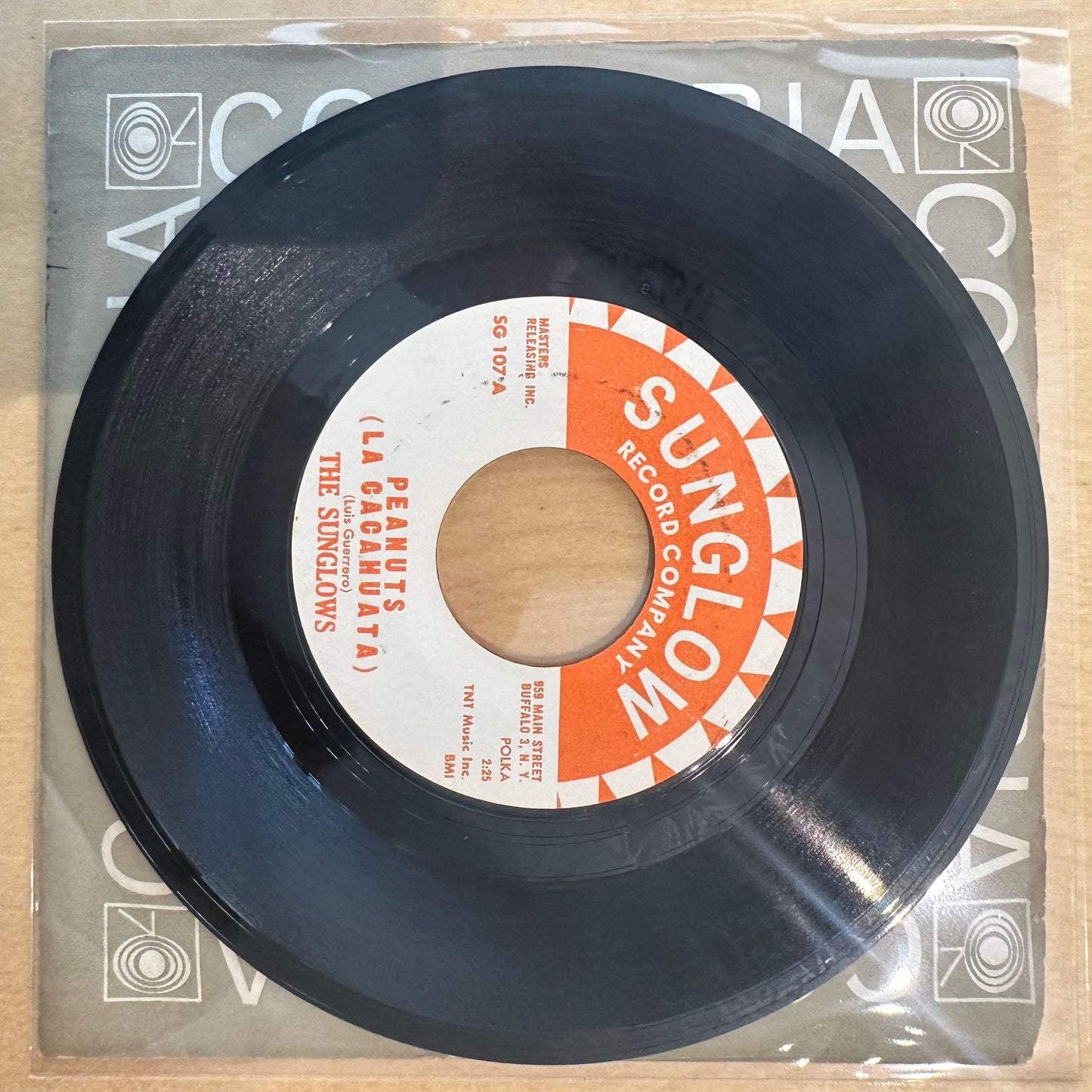 The Sunglows — Peanuts (La Cacahuata) 7"