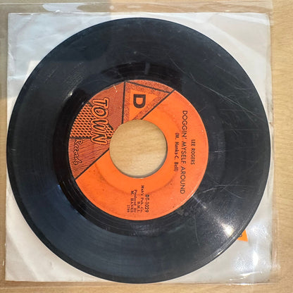 Lee Rogers — Doggin' Myself Around / Sad Affair 7"
