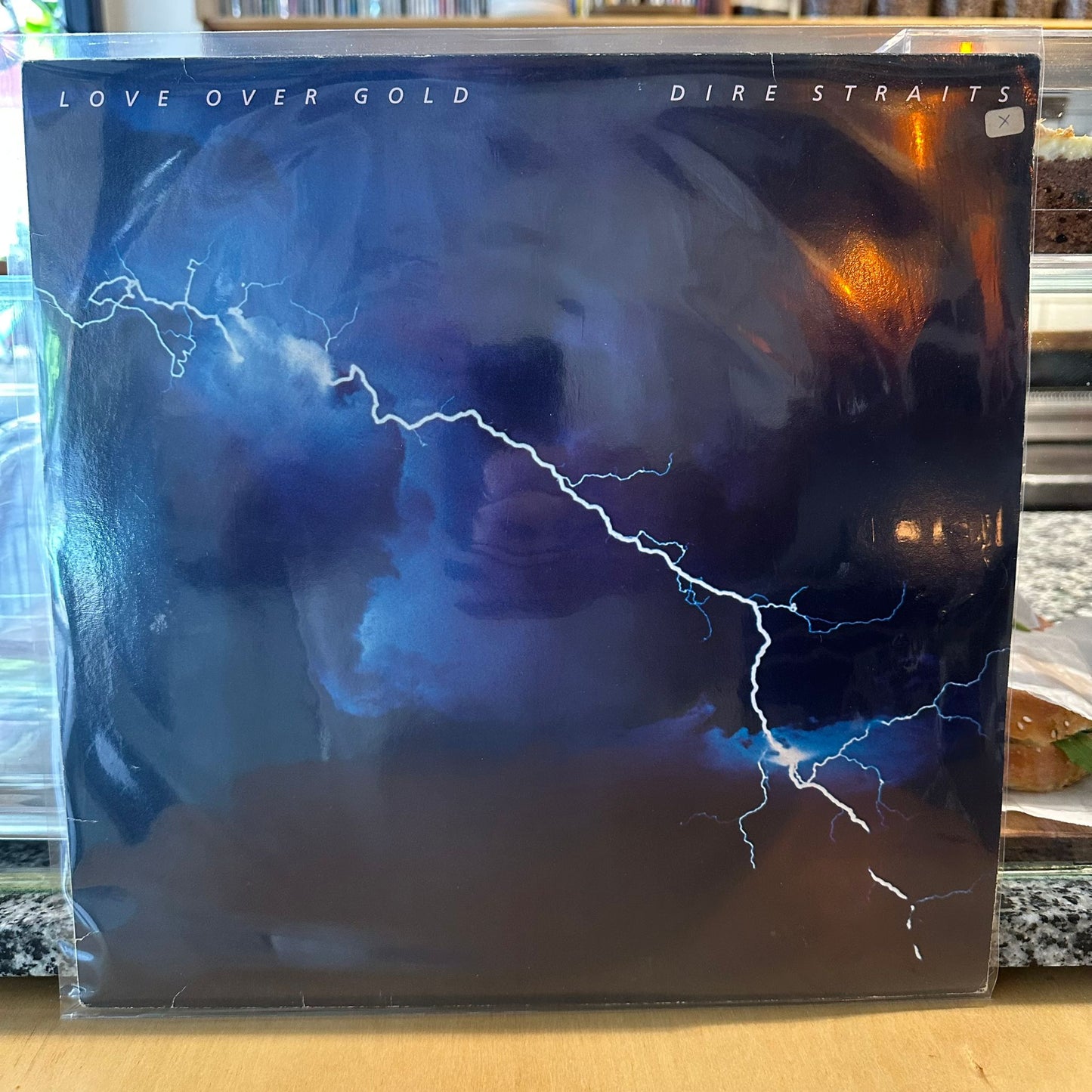 Dire Straits – Love Over Gold
