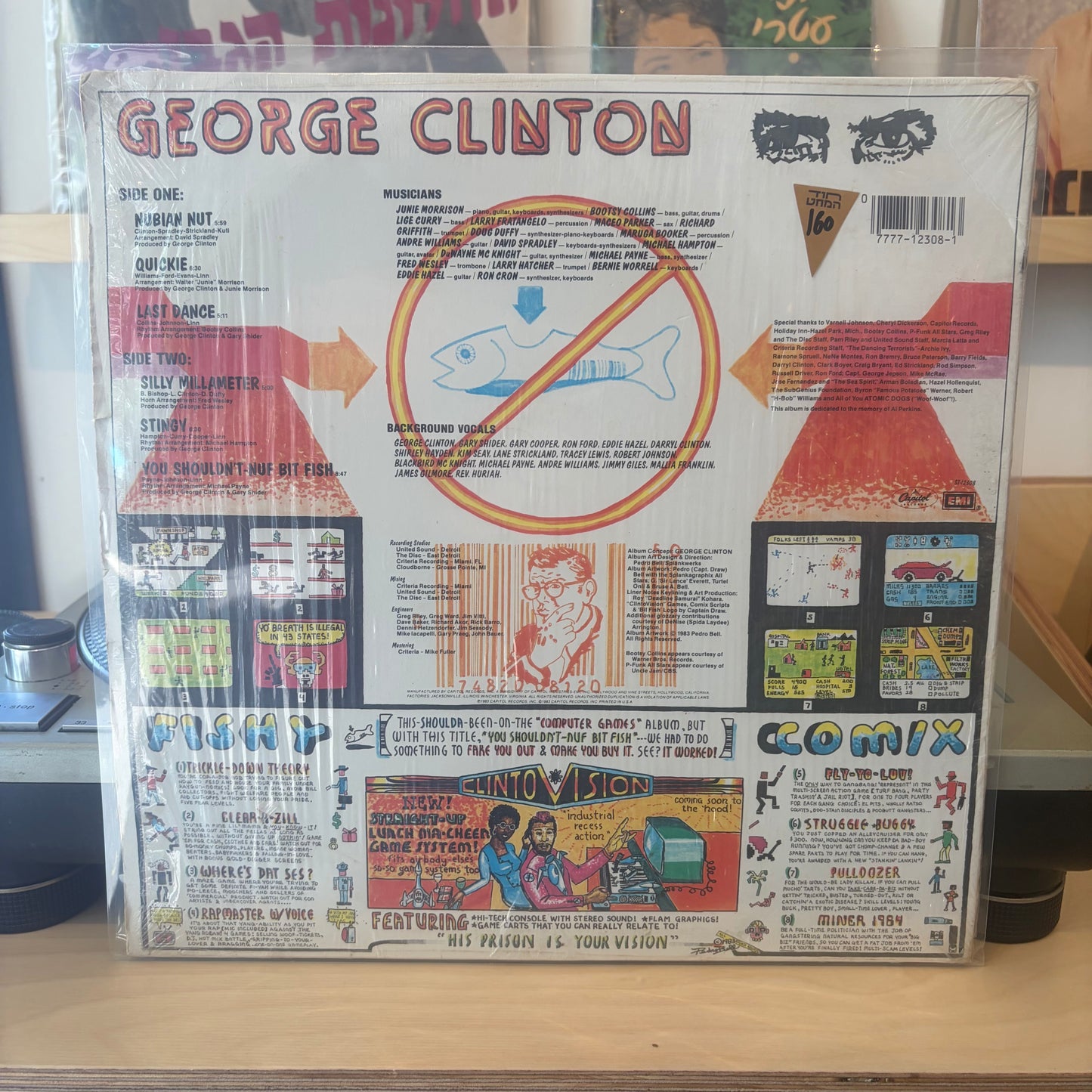 George Clinton - You Shouldn't-Nuf Bit Fish