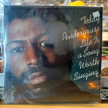 Teddy Pendergrass - Life Is A Song Worth Singing