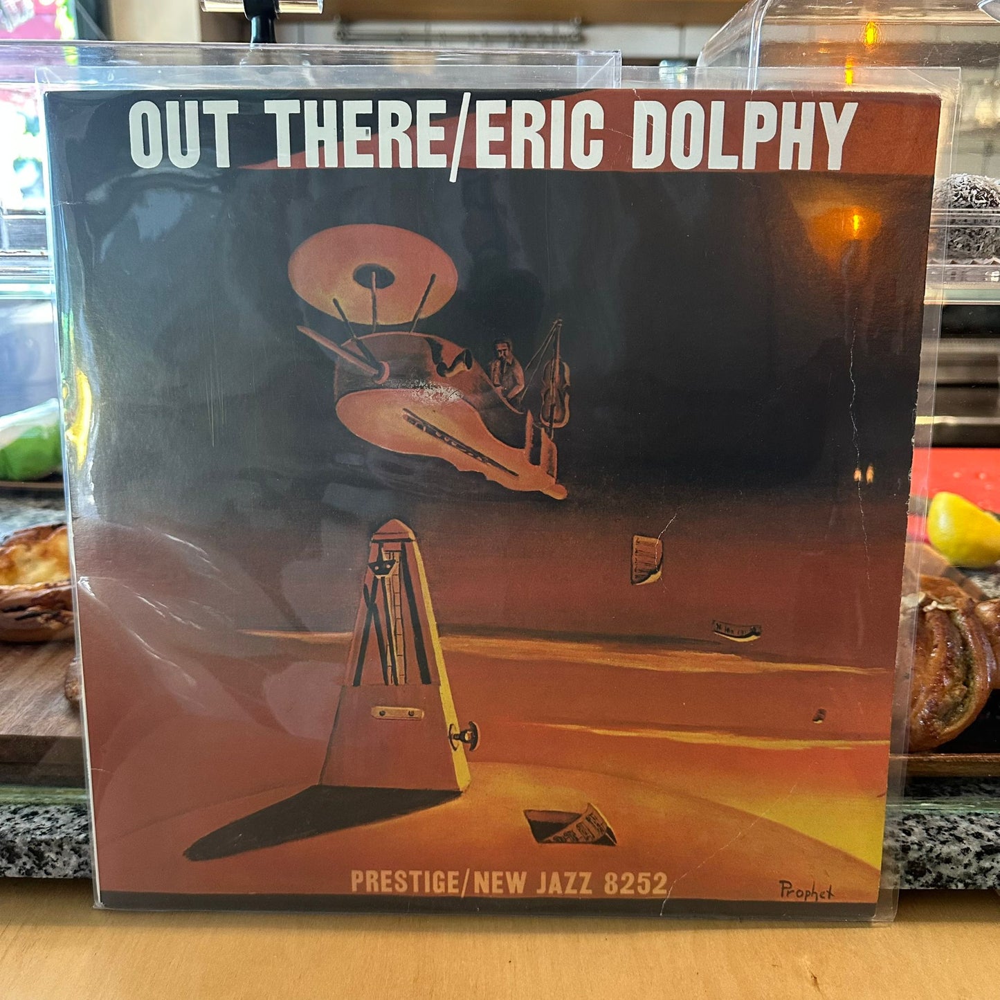 Eric Dolphy - Out There