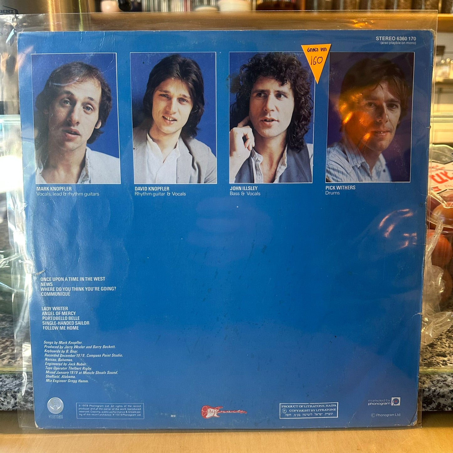 Dire Straits - Communiqué