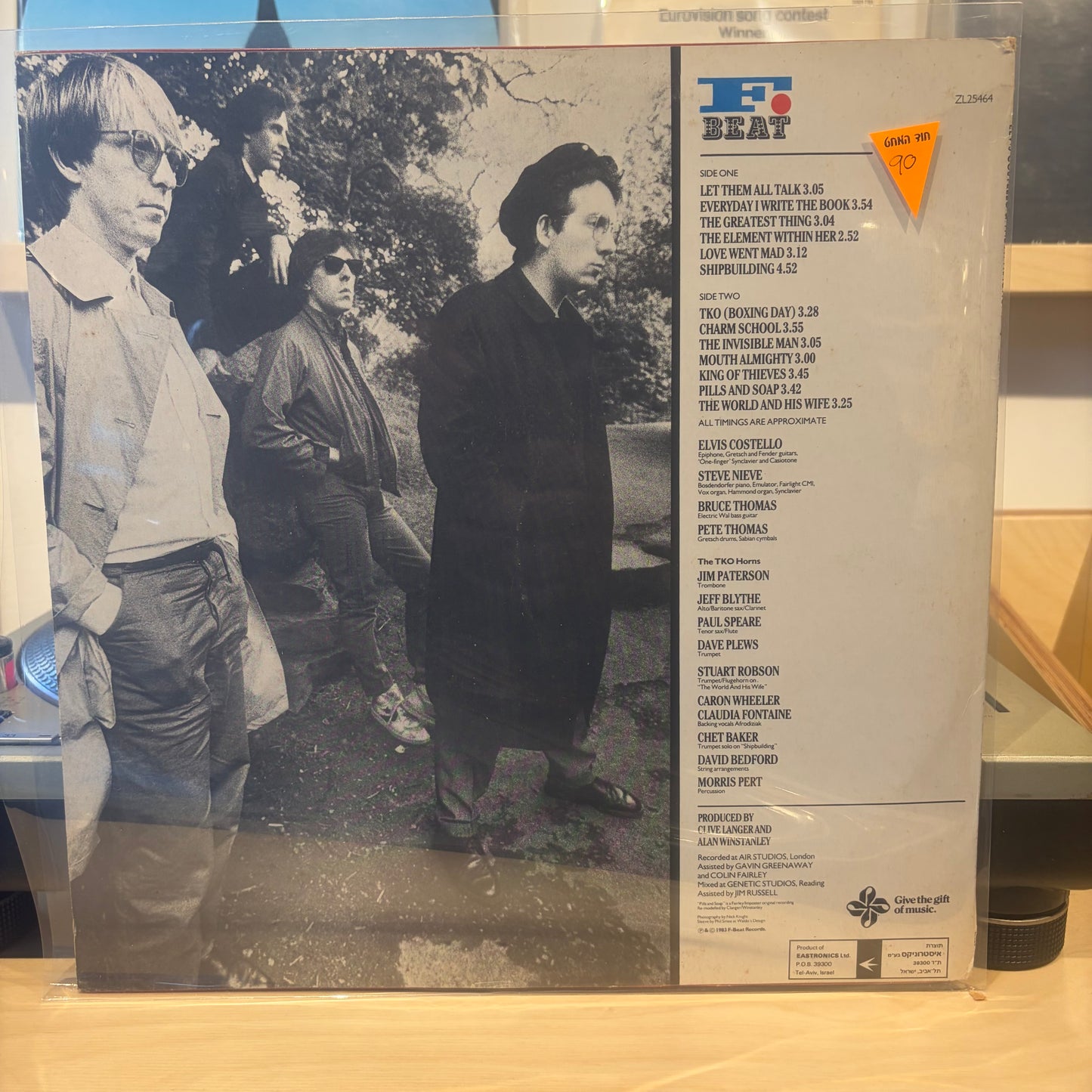 Elvis Costello And The Attractions - Punch The Clock