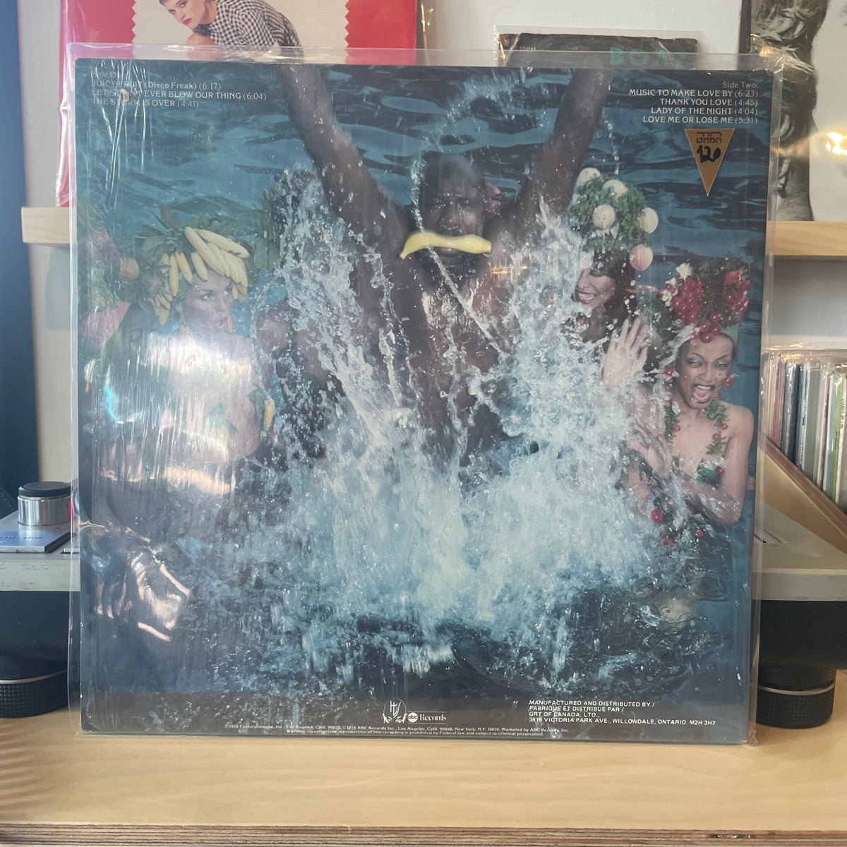 Isaac Hayes - Juicy Fruit (Disco Freak)