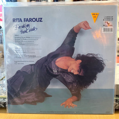 Rita Farouz - Breaking Those Walls