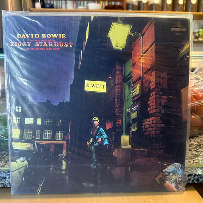 David Bowie - The Rise And Fall Of Ziggy Stardust And The Spiders From Mars