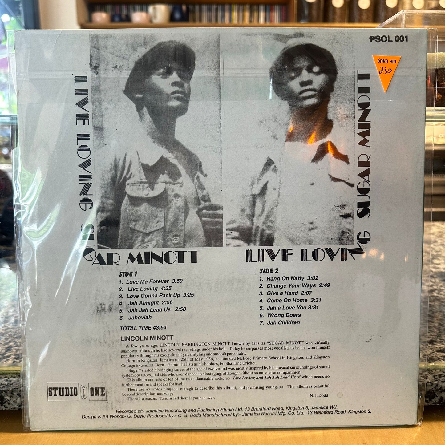 Sugar Minott - Live Loving