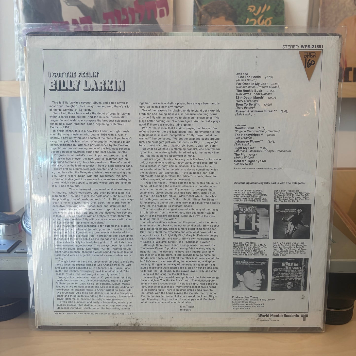 Billy Larkin - I Got The Feelin'