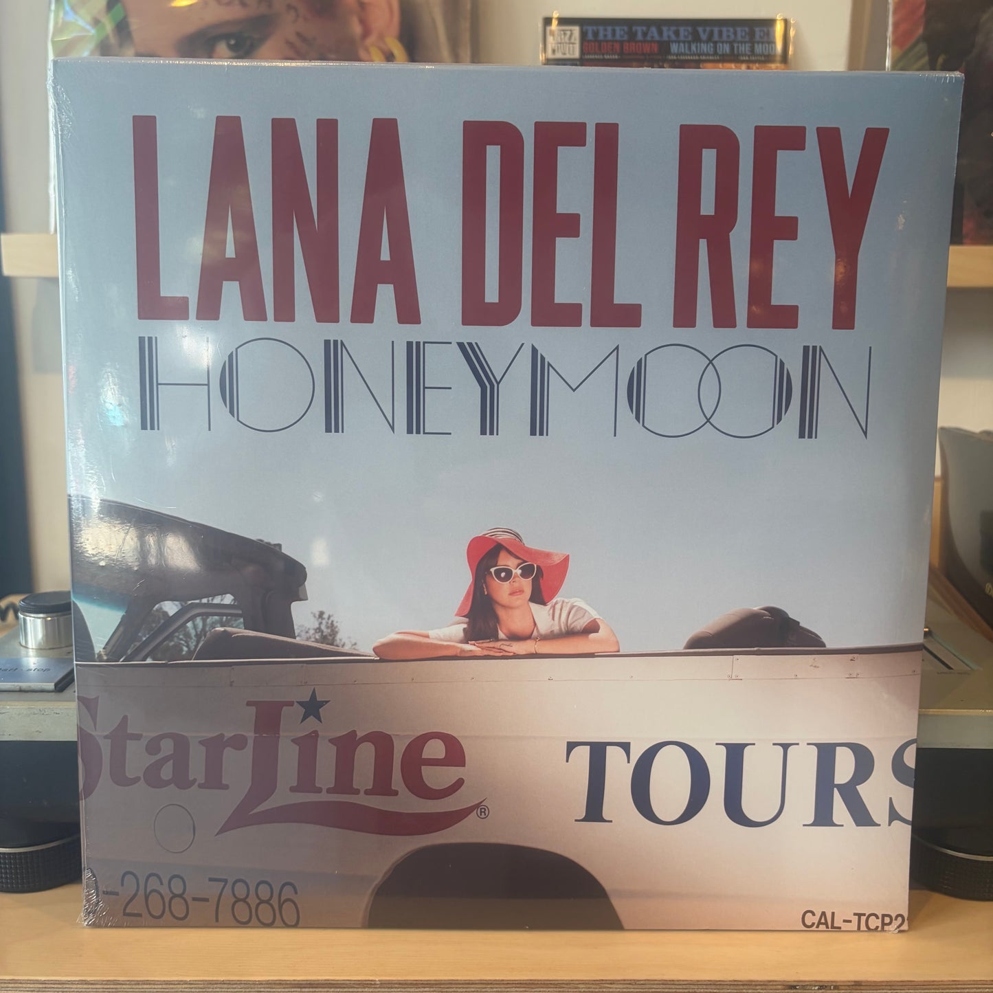 Lana Del Rey - Honeymoon