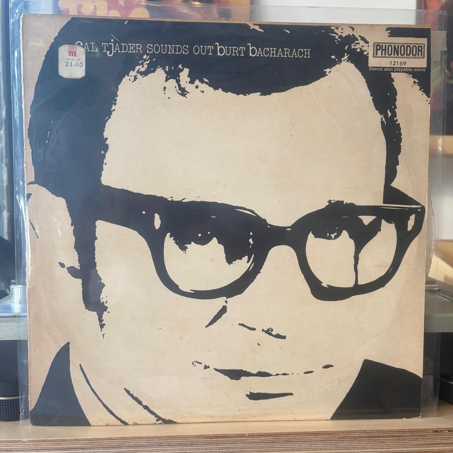 Cal Tjader - Cal Tjader Sounds Out Burt Bacharach