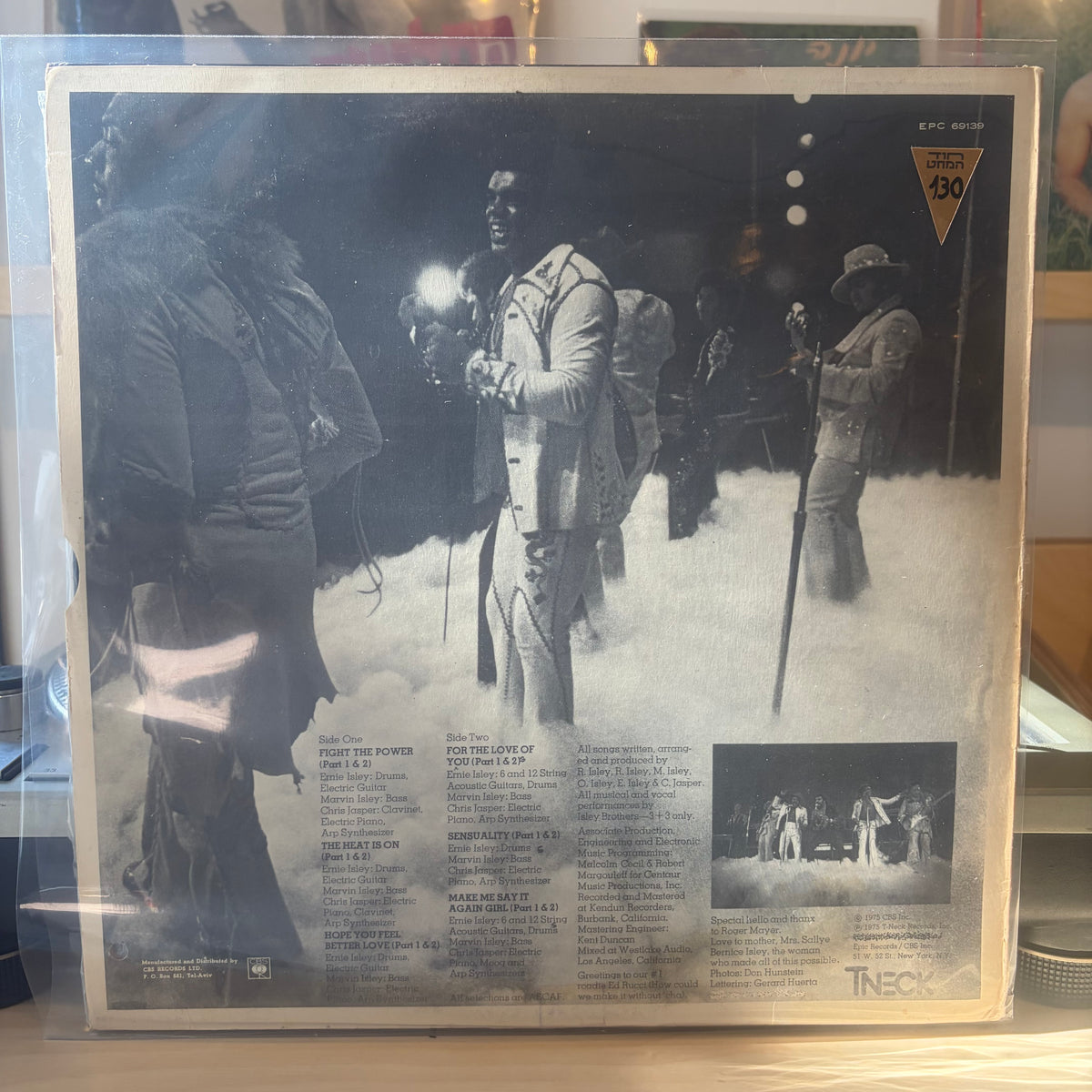 The Isley Brothers - The Heat Is On