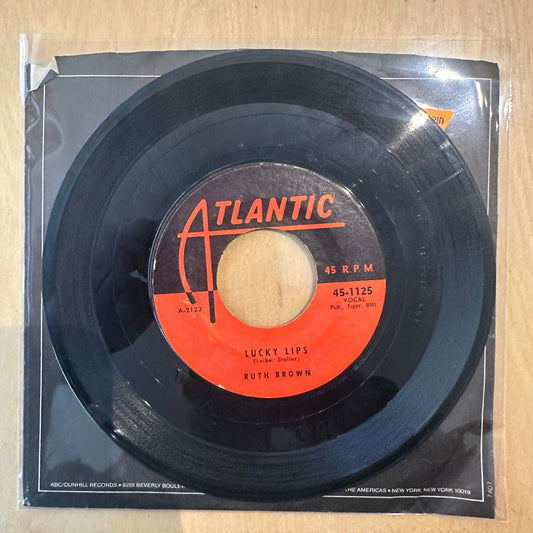 Ruth Brown — Lucky Lips / My Heart Is Breaking Over You 7"
