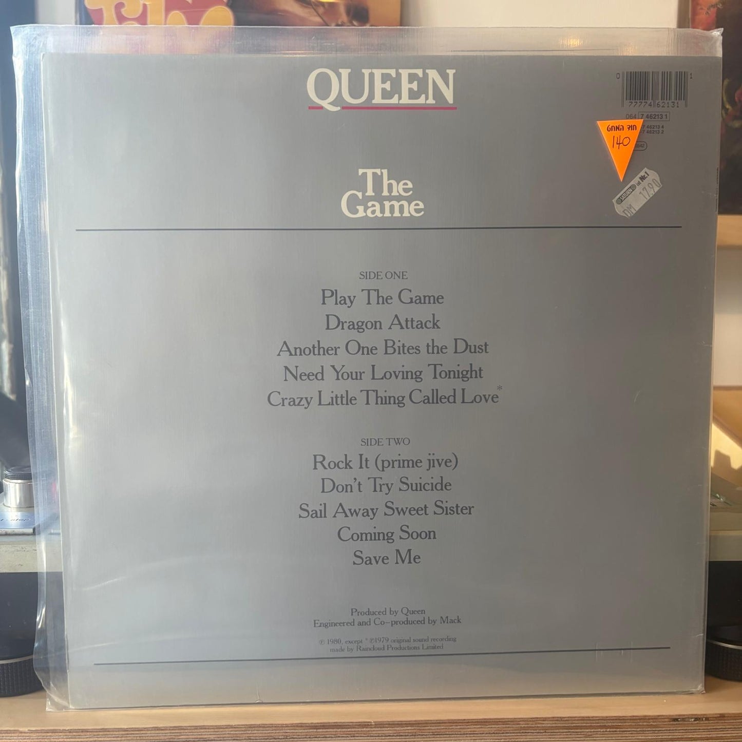 Queen - The Game
