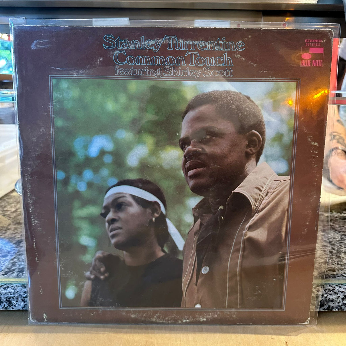 Stanley Turrentine feat. Shirley Scott - Common Touch - חוד המחט