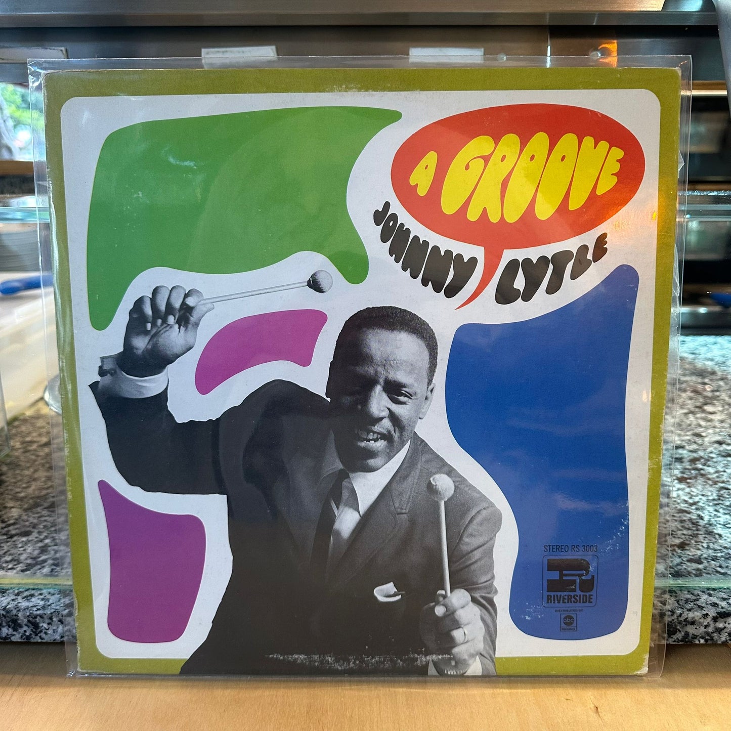 Johnny Lytle - A Groove