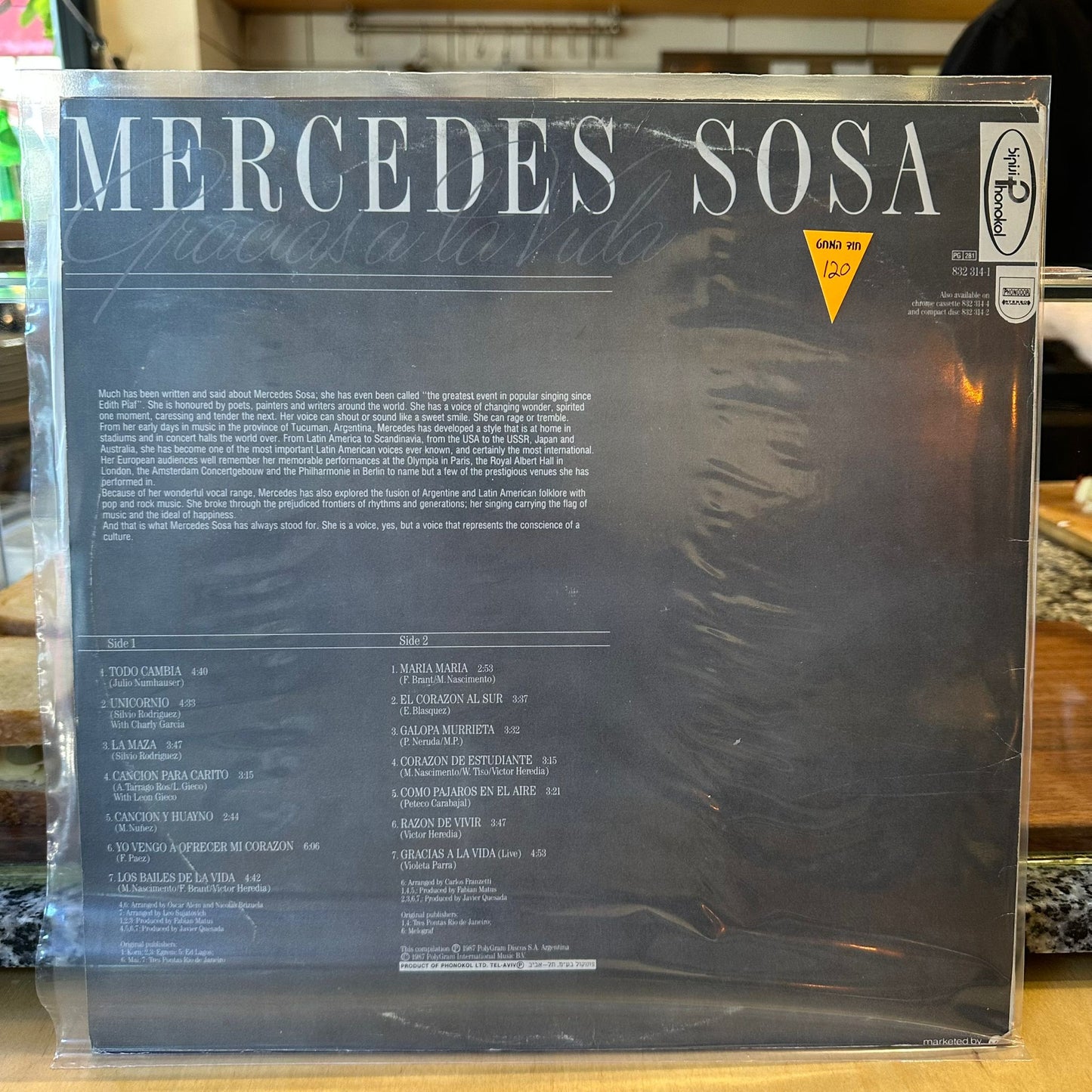 Mercedes Sosa - Gracias A La Vida