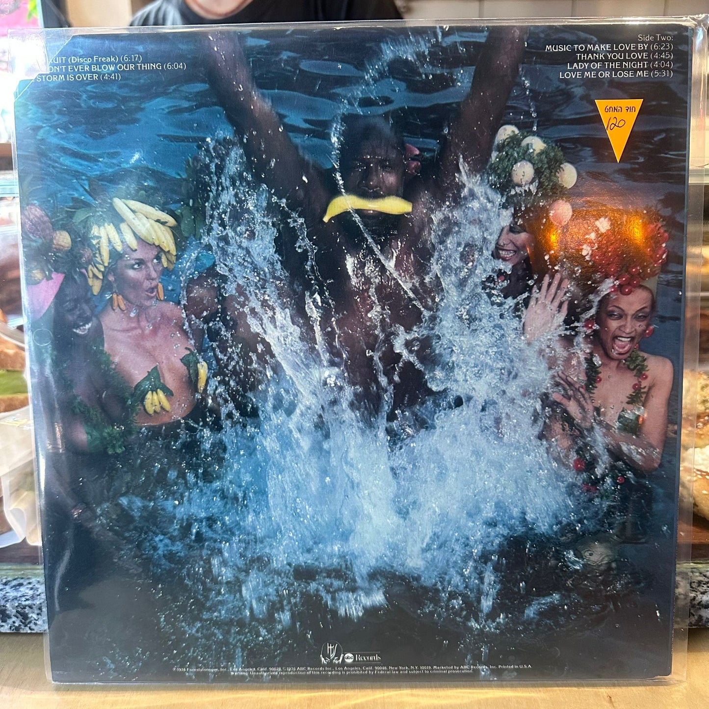 Isaac Hayes - Juicy Fruit (Disco Freak)