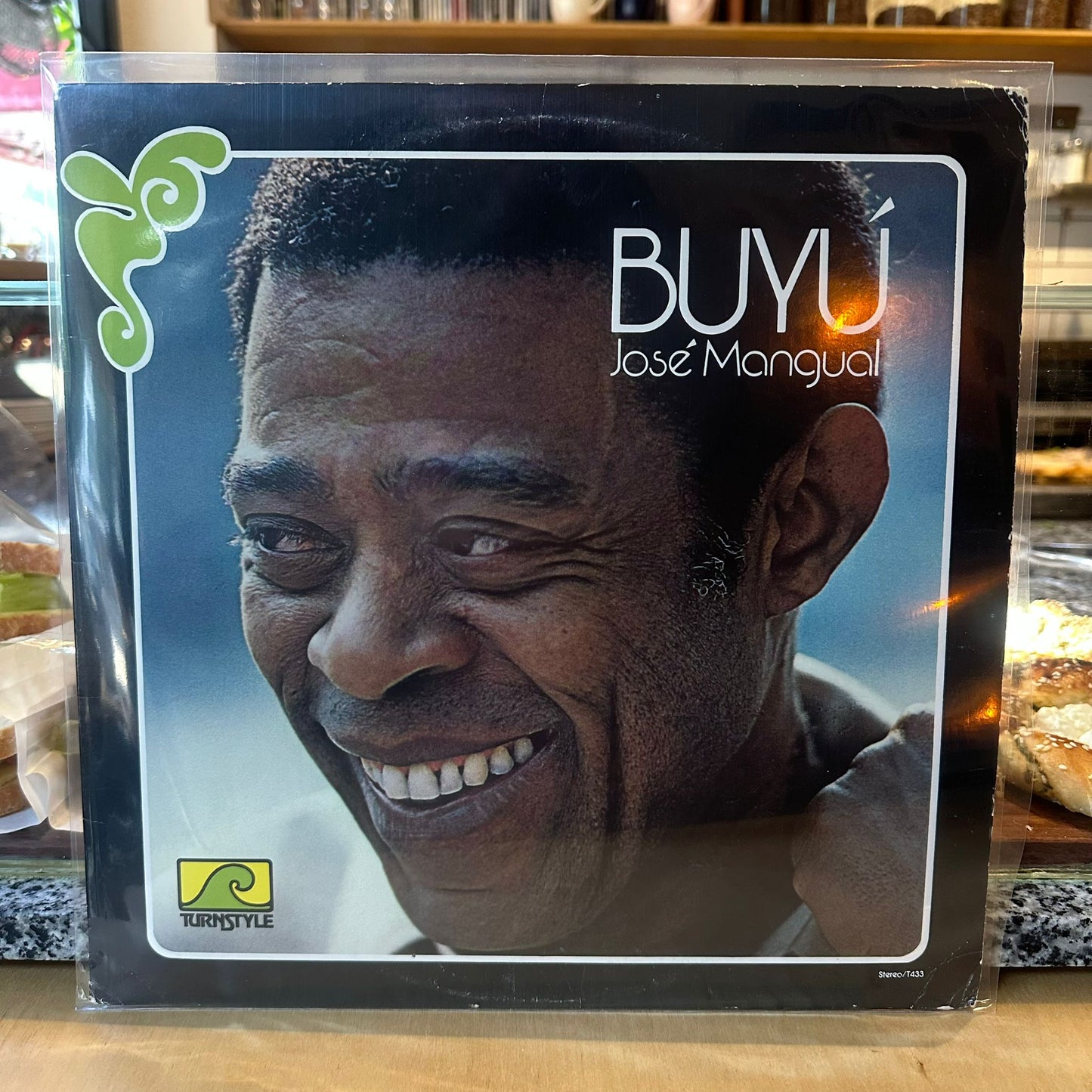 José Mangual - Buyú