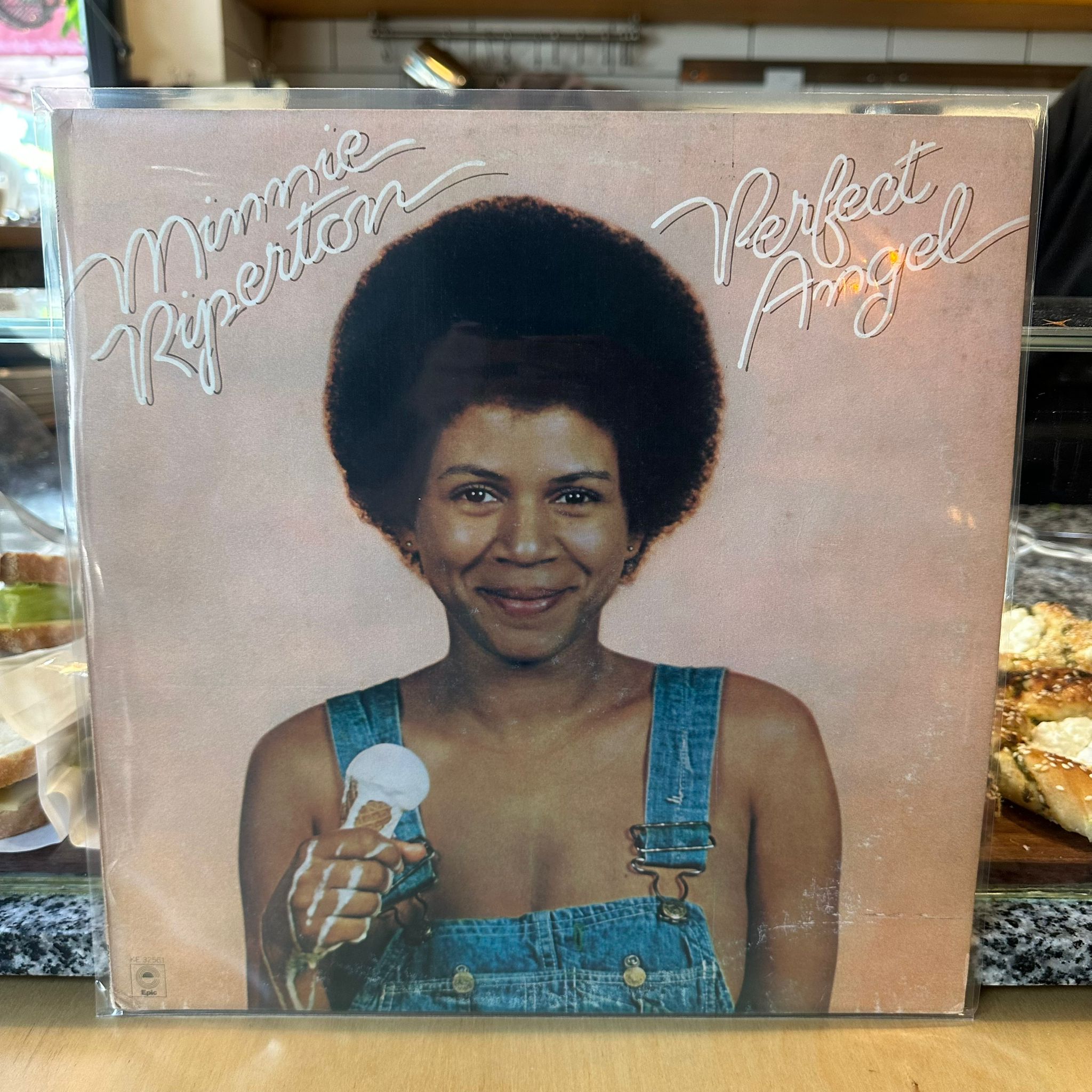 Minnie Riperton ‎– Perfect Angel 国内盤　帯付き Minnie Riperton - Perfect Angel / Adventures in Paradise - Amazon