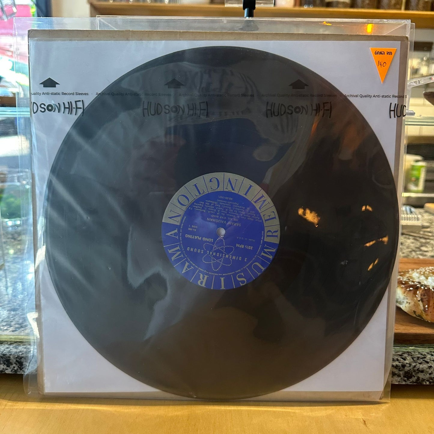 Sarah & Dizzy - Sarah & Dizzy