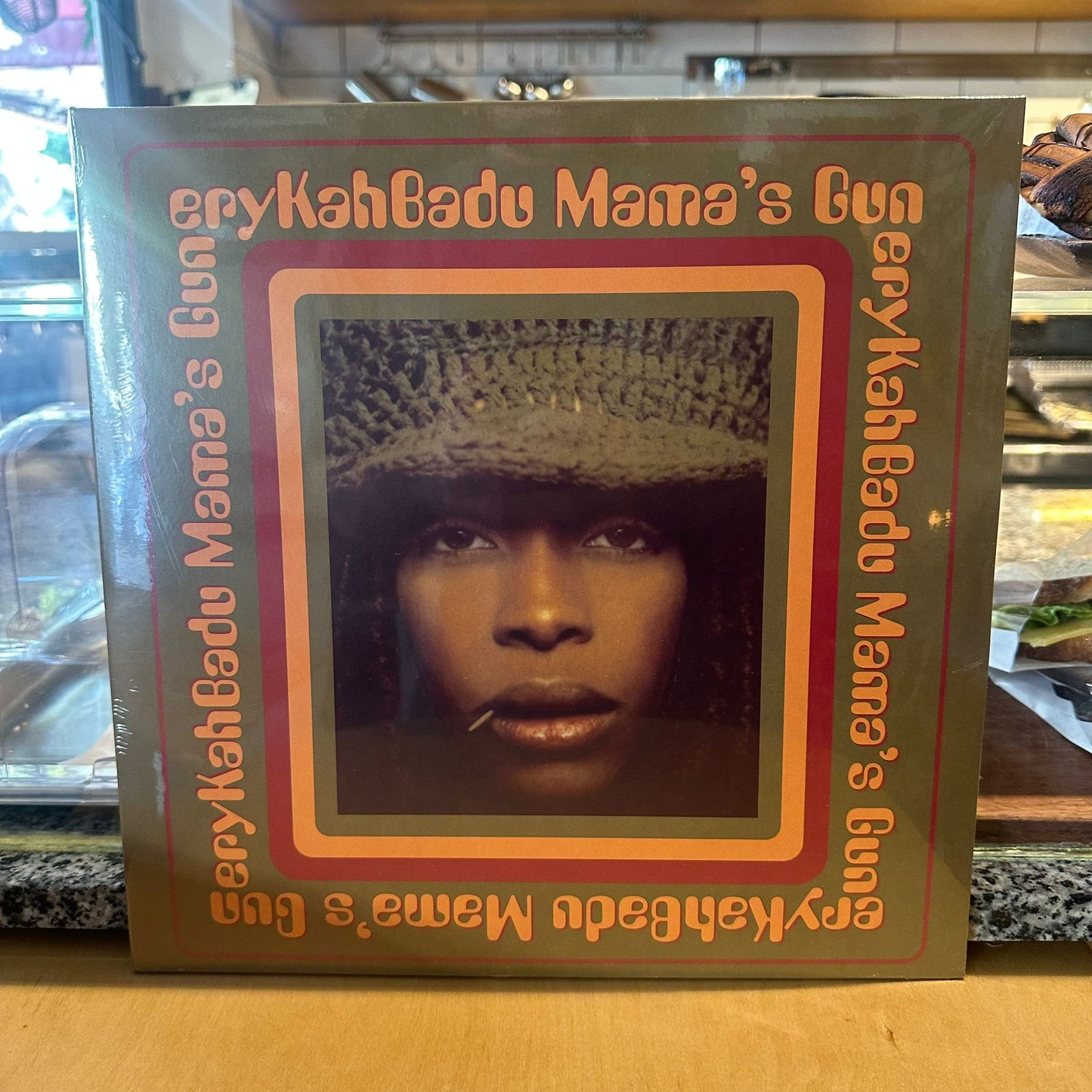 Erykah Badu - Mamas Gun