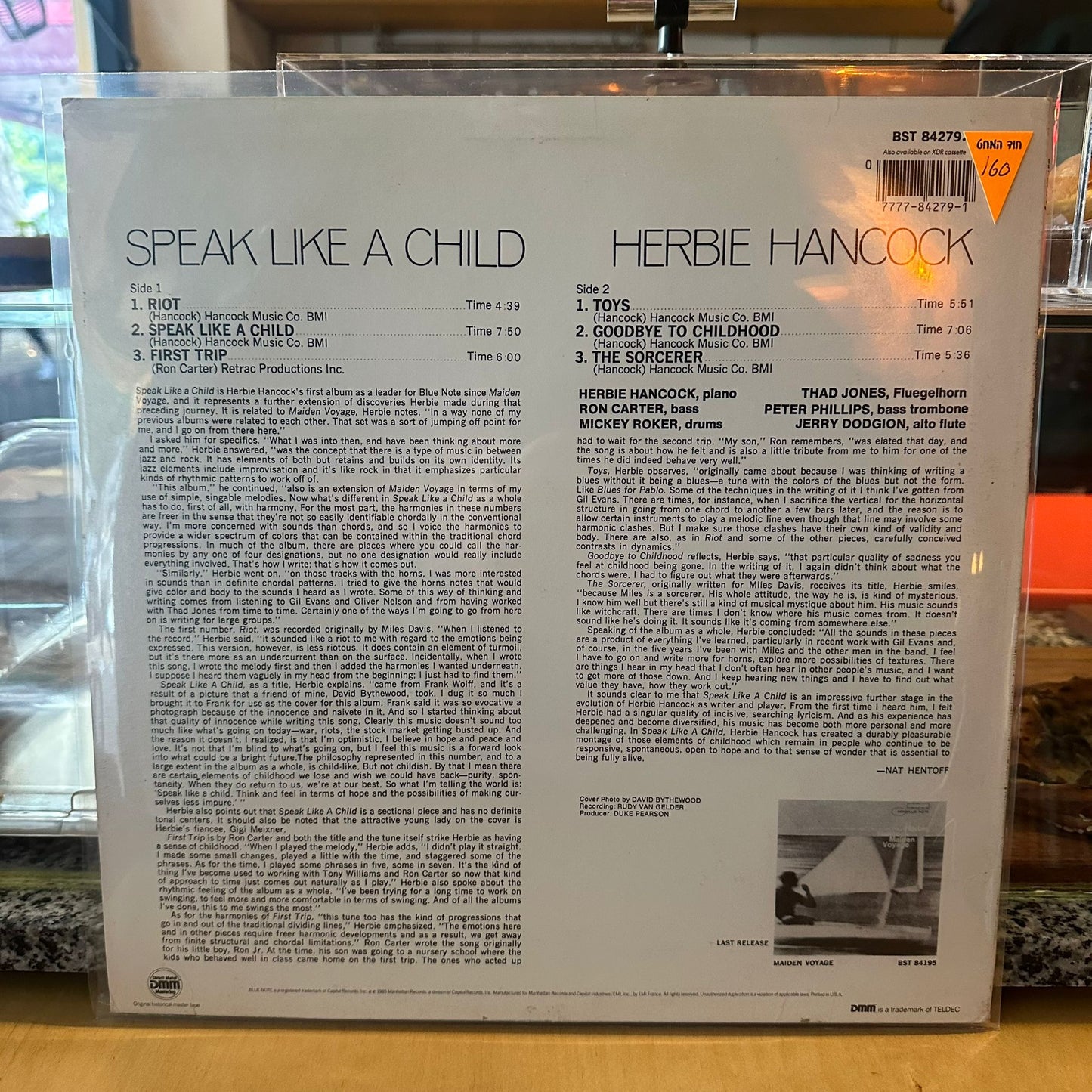 Herbie Hancock - Speak Like A Child