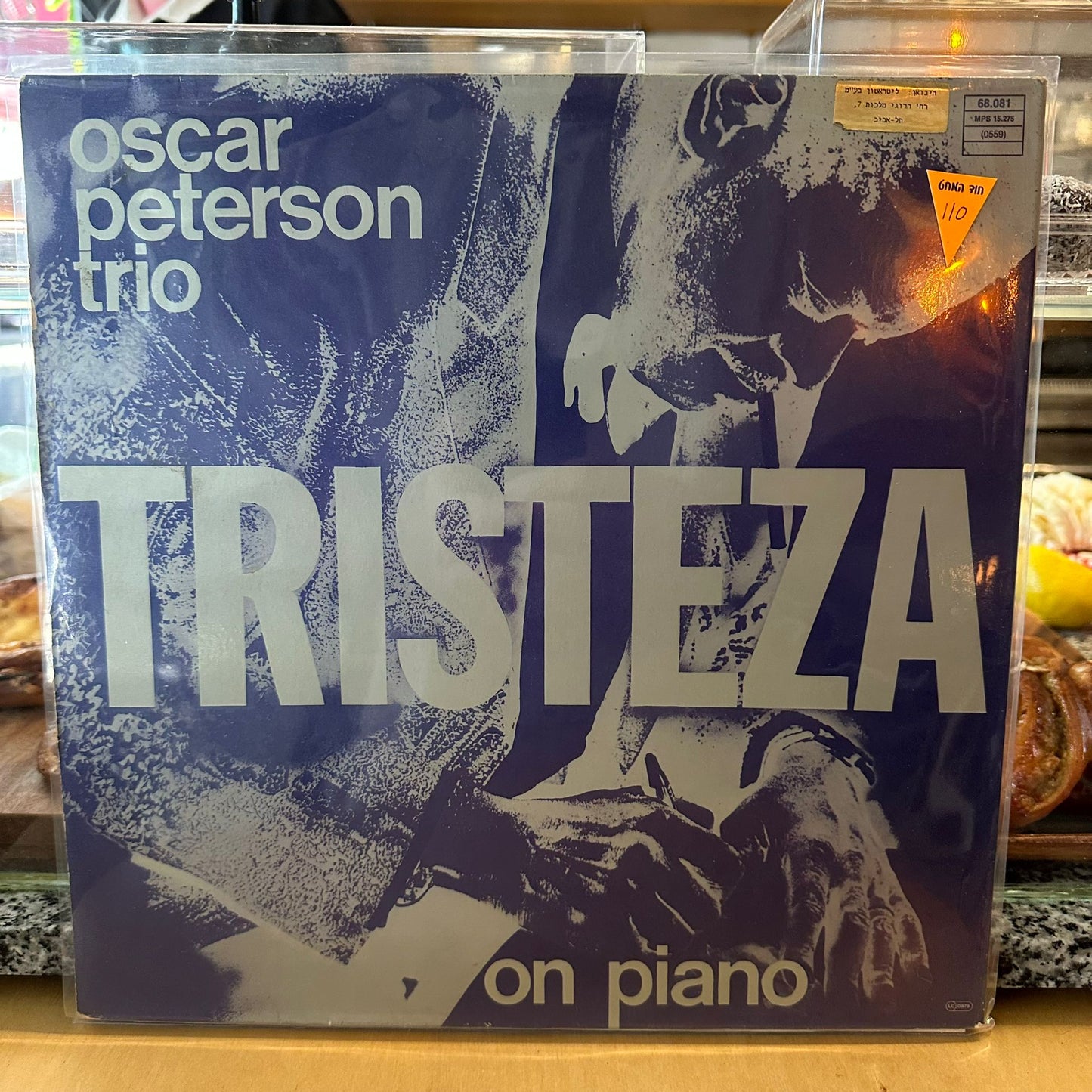 Oscar Peterson Trio - Tristeza On Piano