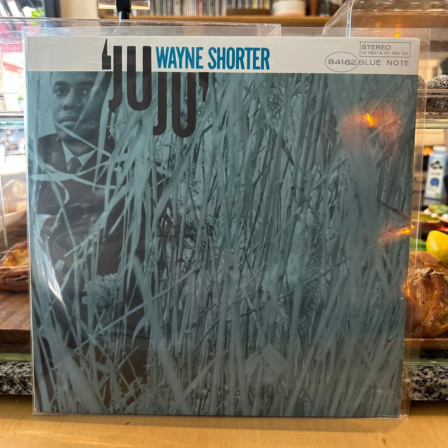Wayne Shorter - Juju