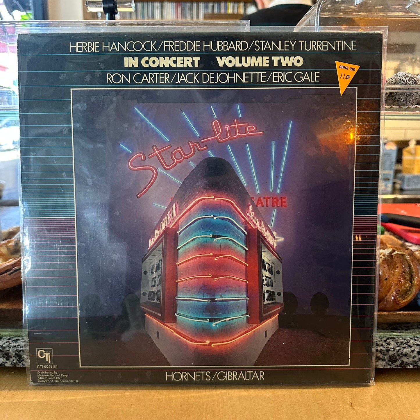 Herbie Hancock / Freddie Hubbard / Stanley Turrentine / Ron Carter / Jack DeJohnette / Eric Gale - In Concert Volume Two