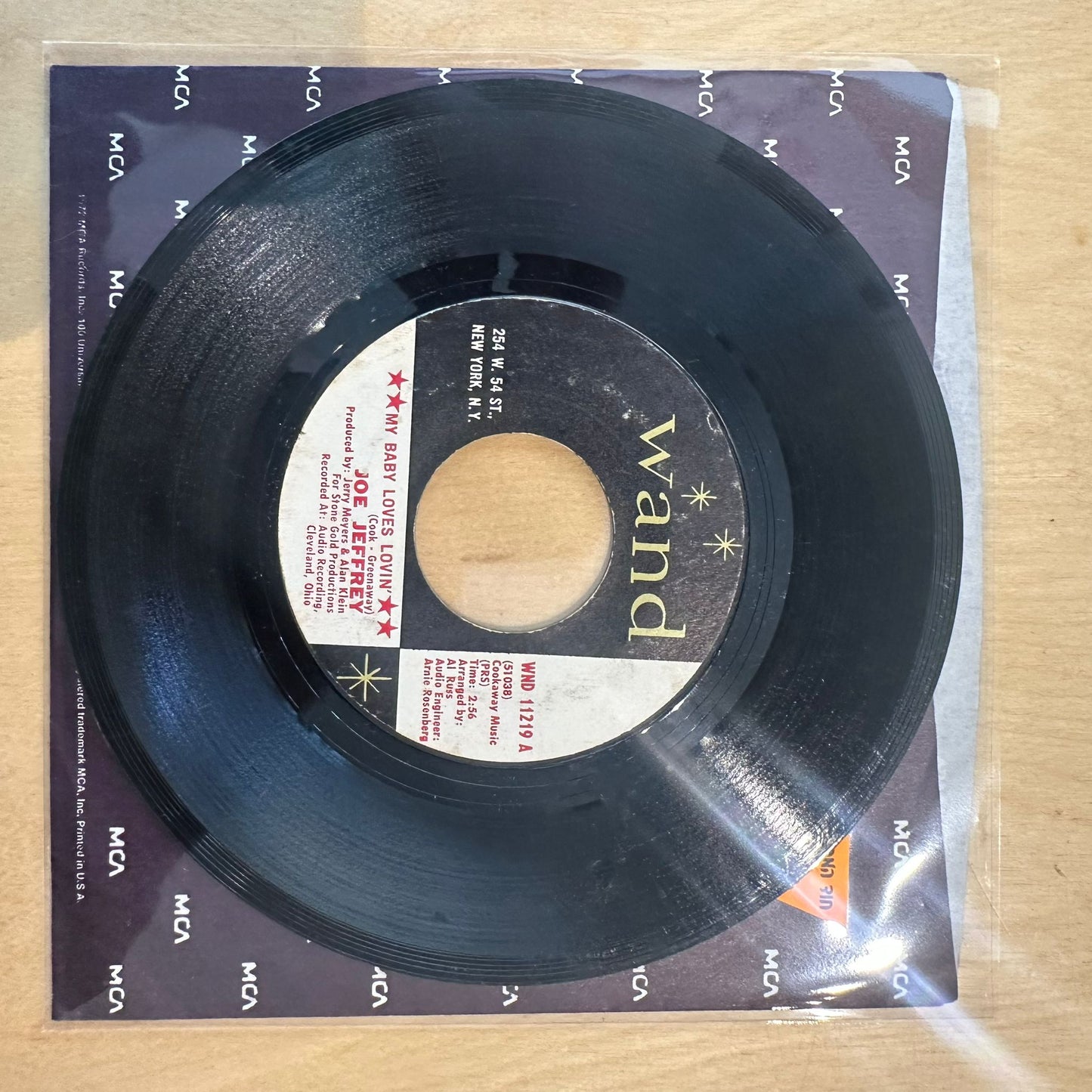 Joe Jeffrey — My Baby Loves Lovin' 7"