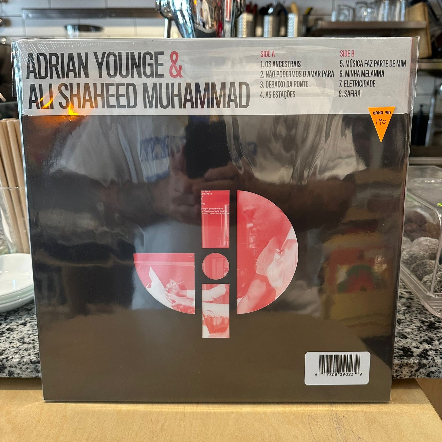 Dom Salvador , Adrian Younge & Ali Shaheed Muhammad - Jazz Is Dead 24