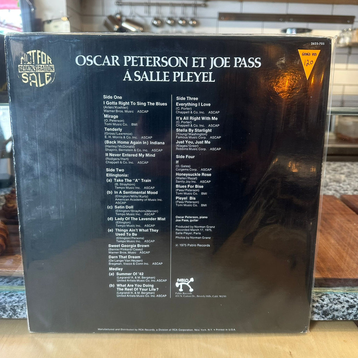 Oscar Peterson / Joe Pass - Oscar Peterson Et Joe Pass À La Salle Pleyel